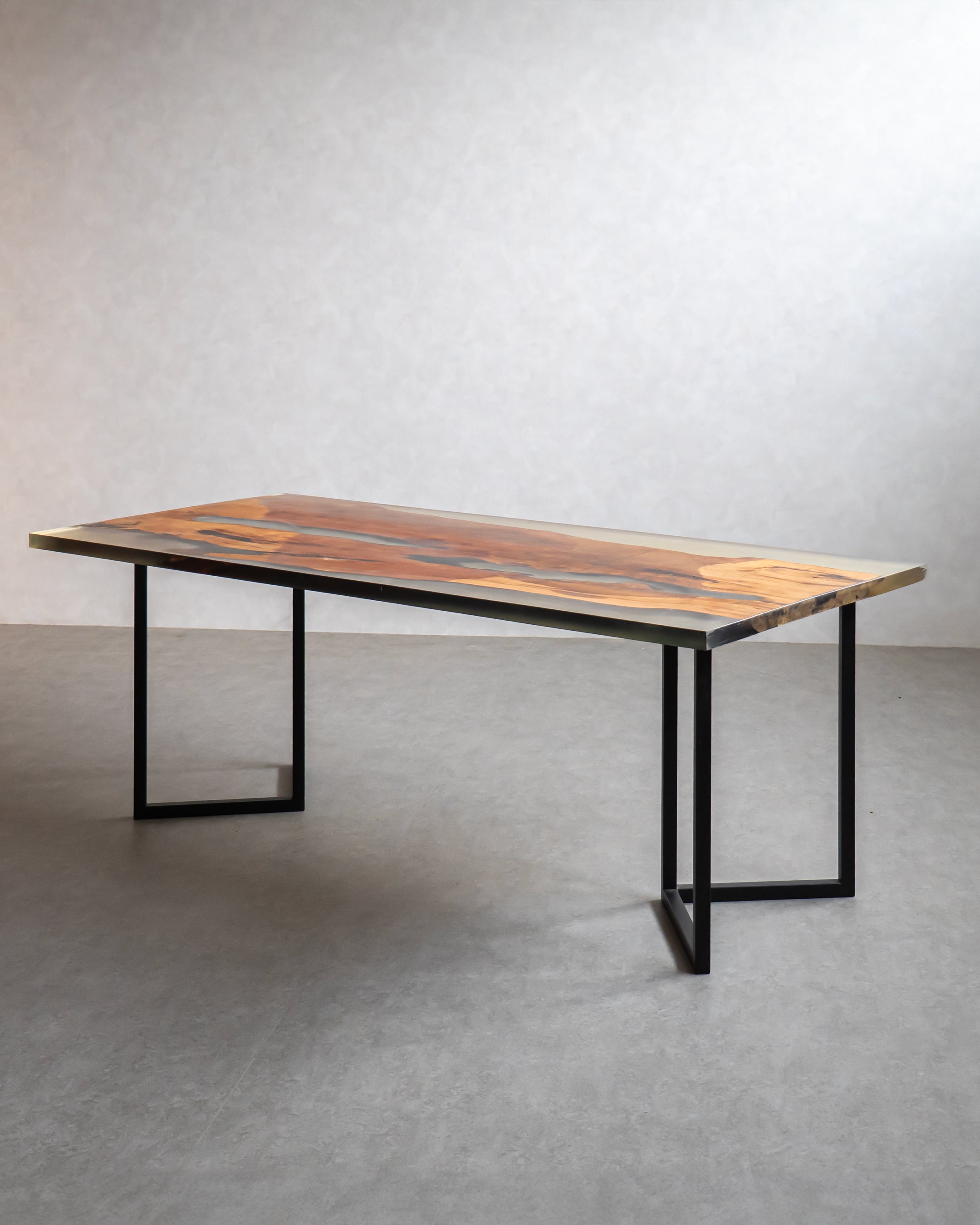 屋久杉 / レジン仕上げ 記憶を宿す無垢なる空間 ND-H-0009