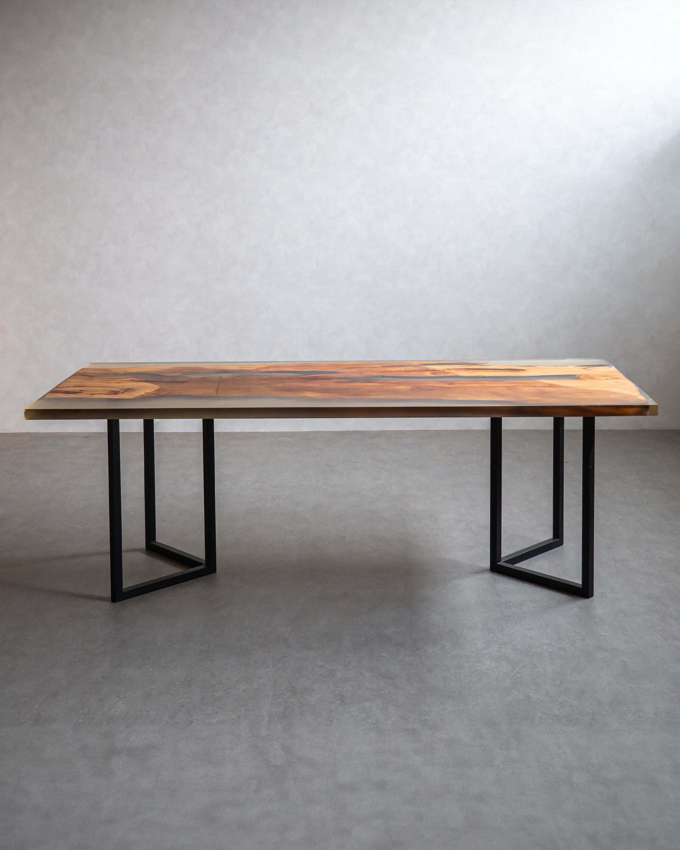 屋久杉 / レジン仕上げ 記憶を宿す無垢なる空間 ND-H-0009